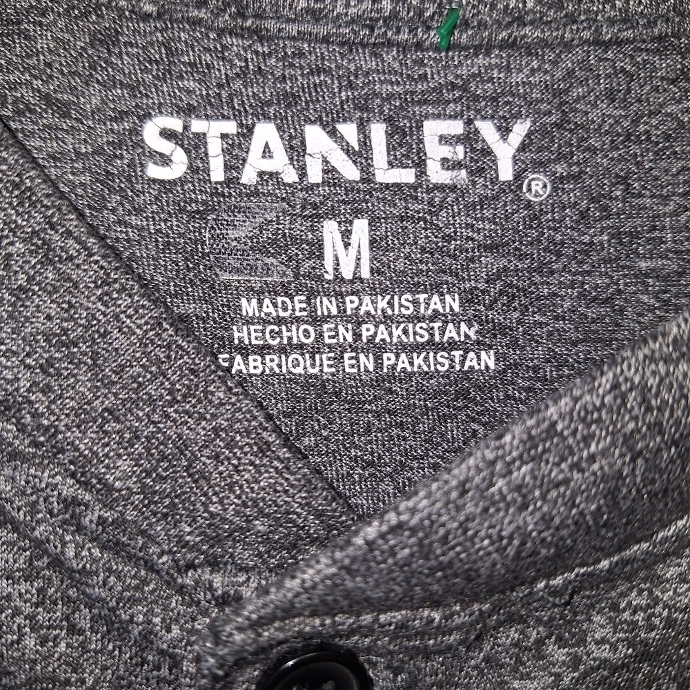 A Stanley men's short sleeve t-shirt in a size medium. Cotton/polyester EUC. - Picture 3 of 8